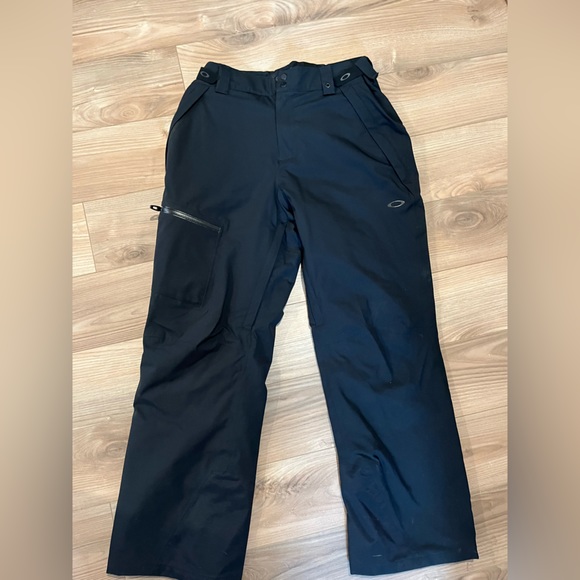 Oakley Black Snowpants size Large - Picture 1 of 3